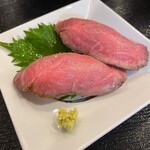 Shutei Takushou - 黒毛和牛肉寿司