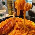 Dining EMZ - 生パスタはプレーン・トマト・ほうれん草の３種類から選べます