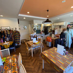 African Restaurant Jollof Kitchen - 店舗内部の様子。