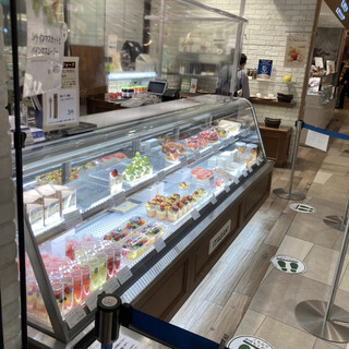 イタガキ デザート キッチン_2