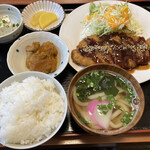 Taiko - トンカツ定食／850円