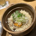 酒とったり - 酒といくらの土鍋飯