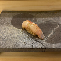 鮨なか乃 - 鯛？だったはず！