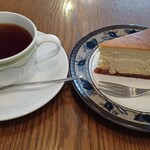 喫茶PONY - 紅茶とチーズケーキ