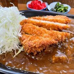 どん八食堂 - かつカレー　950円