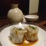 酒盃 - 自家製シューマイ