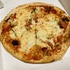 Piza Karubo - カルボのミックスピザ（Wチーズ）…税込680円（28日特典でWチーズ無料）