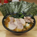 ラーメン 三亀 - 特三亀ラーメン 1000円
