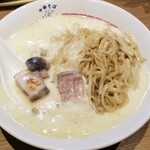 Rock’anDo - 栗とポルチーニのエスプーマ