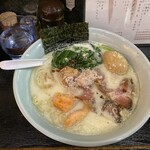 塩そば専門店 桑ばら - 白いサーモン鮭バタ白子そば