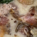 塩そば専門店 桑ばら - 白いサーモン鮭バタ白子そば