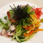 ビストロ茶葉蘭 - 具沢山の冷やし中華