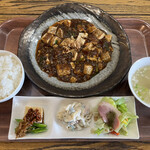 アジアンキッチン 餃子のハナハナ - 麻婆豆腐ランチ