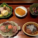 Ittetsu - 前菜お摘み　左から無花果、からすみ、春菊のお浸し、常陸牛寿司、鯖の煮付け