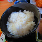 お食事処 河童 - 日替わりワンコインランチ・カキフライ定食　５００円（税込）のご飯のアップ【２０２２年１１月】
