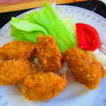 お食事処 河童 - 日替わりワンコインランチ・カキフライ定食　５００円（税込）カキフライのアップ【２０２２年１１月】