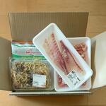 ディオ - 買ったものは無料の箱に詰めて帰りました (2022.11.07)