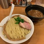 つけめん 桜坂 - 濃厚つけ麺（大盛）　950円(税込)