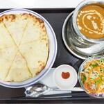 Little Indian Palace - 海老チーズナンセット（チキンカレー）　￥980