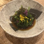 Asakusa Hirayama - 菊菜と菊花のお浸し