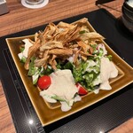 お菜屋 わだ家 - 牛蒡と豆腐のサラダ