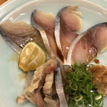 鮨処 音羽 - サバきずし