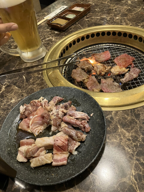 Yakiniku KUTARO Tsurumi Ten