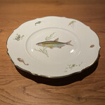 両忘 - 美しい絵皿