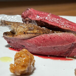 両忘 - 美しいルビー色