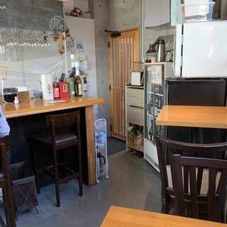 ワインとお酒とお惣菜のお店 十六夜_2