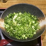 Derikaserori - 汁なし担々麺 / 温玉