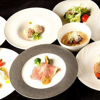 3 types of courses to enjoy monthly menus that can be selected according to the occasion