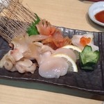 沼津魚がし鮨 - 貝の盛り合わせ ¥1500
