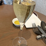 モルソー - グラスシャンパン¥1430