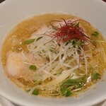Sumiyaki Tanuki - 魚介塩らーめん