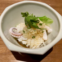 桃仙閣 東京 - 白いかの湯引き