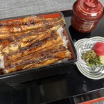 ·鰻魚盒飯