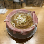 ラーメン大戦争 - 大魚醤油ラーメン(平和) 790円