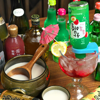 In addition to easy-to-drink makgeolli, which is full of lactic acid bacteria, we offer many other drinks.