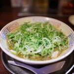 まっち棒 - ネギラーメン=930円