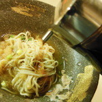 シロクマ食堂 - 山形産の醬油をかけて