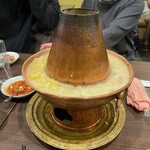 Touhoku Jinka - 東北酸菜白肉炭火銅鍋セット