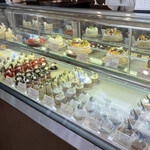 Patisserie Plaisir - 店内