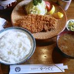 とんかつ かつせい - 【特ロースかつ…1,050円】◎【ご飯…160円】【なめこ汁…160円】2013/5