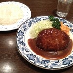 重亭 - ハンバーグステーキ 1,100円 + ライス 150円
