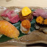 Taishuu Sushi Sakaba Susabiyu - 和牛帆立・すき焼き手毬・レバー・サーモンチーズ炙り・ウニ・玉子