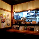 Yakitori Kurabu - 店内光景。