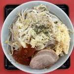 ラーメン もっけだの - 2022.11限定『塩トマトラーメンニンニク野菜マシマシ』