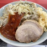 ラーメン もっけだの - 2022.11限定『塩トマトラーメンニンニク野菜マシマシ』