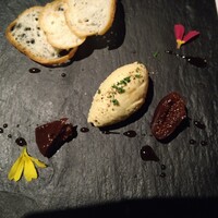 Vintage with Restaurant -  Vintage with Restaurant -